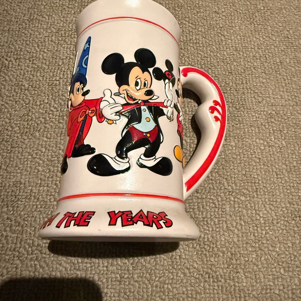 Disney Mickey Mouse THROUGH THE YEARS Evolution Mug - NEW